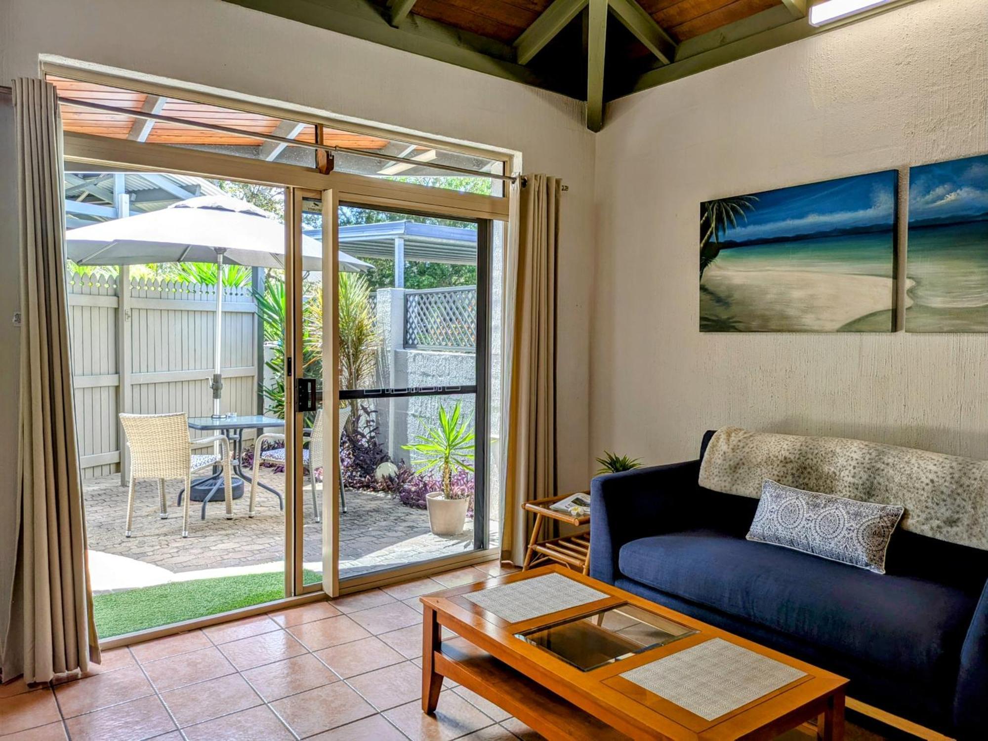 Beachside Cottage - A Private Peaceful Hidden Gem 50M To Beach Nelly Bay エクステリア 写真