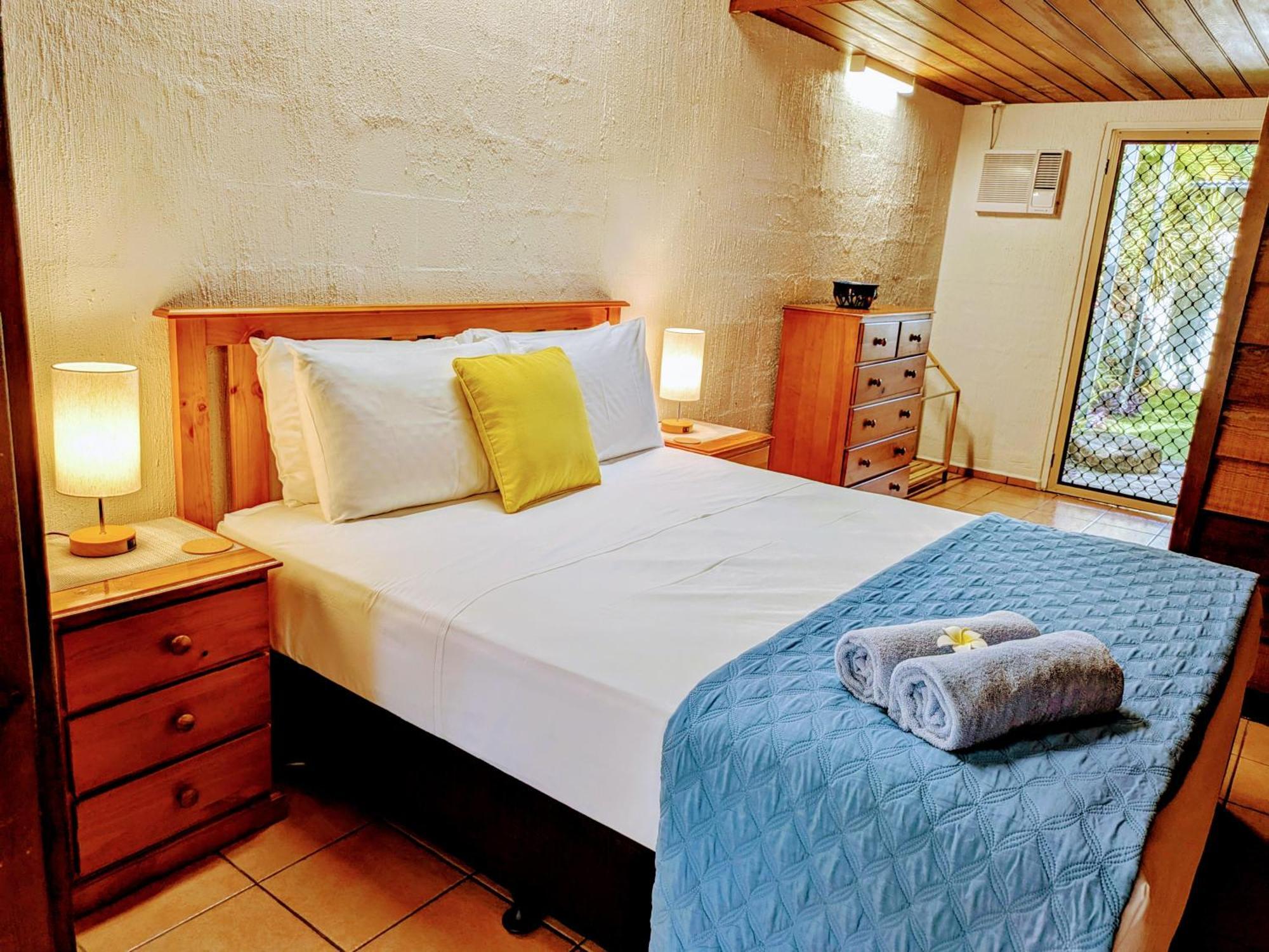 Beachside Cottage - A Private Peaceful Hidden Gem 50M To Beach Nelly Bay エクステリア 写真